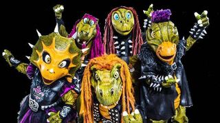 Die fröhlichen Urzeitechsen von „Heavysaurus“ kommen wieder in den Bad Mergentheimer Schlosshof.