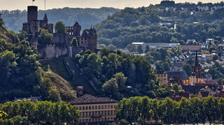 Die Romantische Straße erschließt Reisenden von Würzburg bis Füssen den Reichtum abendländischer Geschichte, Kunst und Kultur. Auf dieser Route liegt auch das mittelalterliche Kleinod Wertheim.