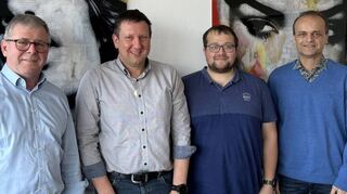 Im Rahmen der Meisterfeier der Handwerkskammer Mannheim Rhein-Neckar-Odenwald wurde Alexander Isele für den erfolgreichen Abschluss seiner Weiterbildung zum Feinwerkmechanikermeister geehrt.