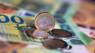 Den Haushalt 2025 stellte Kämmerin Sabine Dörr bei der Gemeinderatssitzung am Montag vor.