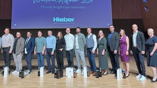 In der Weikersheimer Tauberphilharmonie ehrte die Hieber AG Mitarbeiterinnen und Mitarbeiter für ihre langjährige Treue zum Unternehmen.
