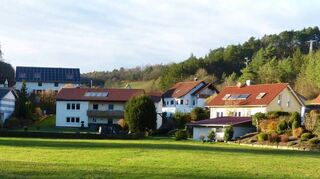 Der Boxberger Stadtteil Angeltürn mit der ortsbildprägenden Burg- und Wehrkirche.