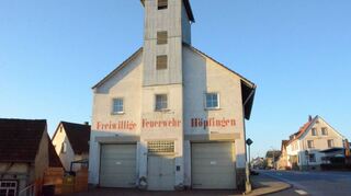 Das aktuelle Feuerwehrgerätehaus in Höpfingen ist seit vielen Jahren in einem desolaten Zustand. Ein Neubau an anderer Stelle ist unumgänglich. Derzeit laufen dazu die ersten Planungen.