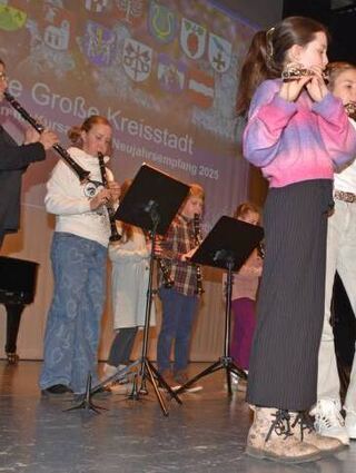 Die Jugendmusikschule erfreute mit zahlreichen Beiträgen.