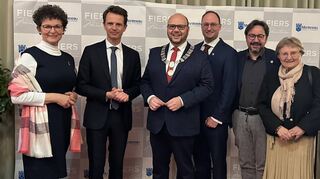 Auf Einladung von Bürgermeister James Chéron nahmen Bürgermeister Meikel Dörr sowie die Gemeinderäte Sieglinde Fach, Manuel Sturm und Uwe Berberich am Neujahrsempfang in Montereau-Fault-Yonne teil.