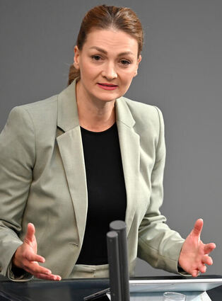 Judith Geralch, Bayerns Staatsministerin für Gesundheit.