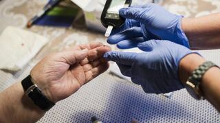 Nur weil eine aufmerksame Angehörige Buch geführt hatte über die erbrachten Leistungen in diesem einen Fall der Verhinderungspflege, kam ein bereits länger praktiziertes Betrugssystem ans Licht und vor Gericht.