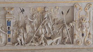 Seit 425 Jahren gibt es im Weikersheim Schloss eine Hofkirche (heute „Schlosskapelle“ genannt) mit kunstvollen Reliefs zu biblischen Szenen an der Emporenbrüstung (hier die Auferstehung Jesu). Am Sonntag, 27. April, wird das Jubiläum mit Gottesdienst, Kostümführung Konzert festlich begangen.
