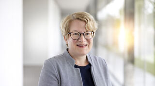 Ute Schwander ist die Ansprechpartnerin für das neue Südwestmetall-Pop up Büro in Lauda-Königshofen.