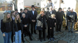 Die Oberlaudaer Narren bei der Verbrennung der Fastnacht.