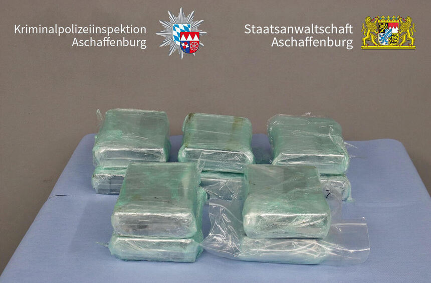 A3 near Hösbach: Police seize several kilos of cocaine