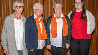 Neues Vorstandsteam: Anita Weinig-Kleinhans, Marta Kimmelmann und Gabi Rabe (von links). Rechts die neue Schriftführerin und Neumitglied Teresa Fischer.