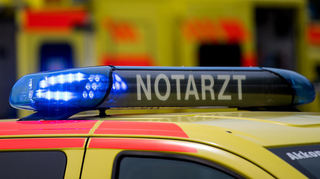 Bei einem Unfall auf der A3 bei Aschaffenburg wurde eine 25-jährige Autofahrerin am Freitag schwer verletzt.