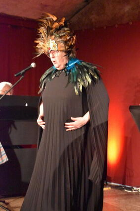 Hildegard Scholten begeisterte am Wochenende im Convenartis Kulturkeller.