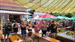 An Musik fehlte es in Kembach nicht.