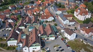 Erfapark aus der Luft: Der vorläufige Insolvenzverwalter Dr. Andreas Kleinschmidt ordnet die aktuelle Situation aus seiner Sicht ein.