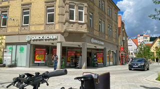 Die Quick-Schuh-Filiale am Gänsmarkt. Zum 31. März 2026 endet der Geschäftsbetrieb dort.