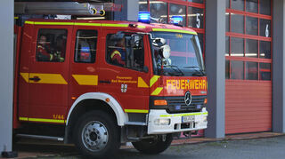Die Feuerwehr rückt aus.