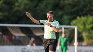 Schiedsrichter Dominik Wegert