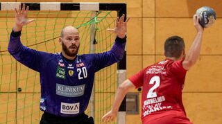 Allein mit seiner Körpergröße von 2,07 Meter deckt Keeper Mike Jensen viel Fläche ab. Der Däne freut sich, wieder in der Bundesliga spielen zu können.