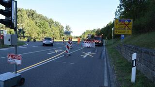 Die L2251 erhält in den kommenden drei Wochen zwischen der Landesgrenze bei Klingen und Archshofen auf einer Länge von rund 3,4 Kilometer eine neue Fahrbahndecke.