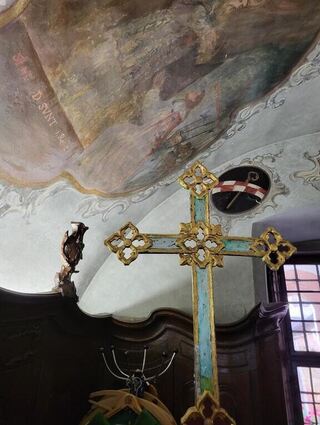 Einblick in eine Ecke in der Sakristei