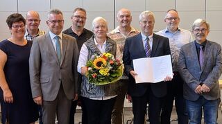 Feiert sein 40-Jahr-Dienstjubiläum: Thomas Ludwig (Dritter von rechts).