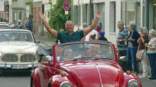 Gute Laune beim Oldtimer-Treffen.