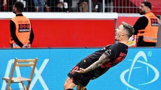 Zweimal stark beim Freistoß: Alejandro Grimaldo.