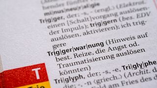 Triggerwarnungen sollen dabei helfen, Reizen bewusst wahrzunehmen oder zu vermeiden, die an traumatische oder unangenehme Situationen erinnern. (Archivbild)