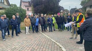Rund 50 Bürger haben sich am Montagabend über den Mitte Oktober beginnenden zweiten Bauabschnitt der Ortsdurchfahrt informiert.