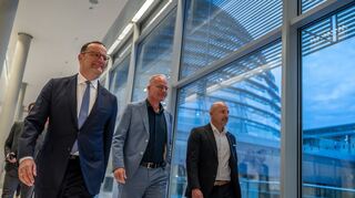 Die Spitzen der Koalitionsfraktionen sind erleichtert über gelungene Richterwahl.