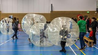 Besonders beliebt waren die sogenannten „Bubble Balls“ bei den Kindern.