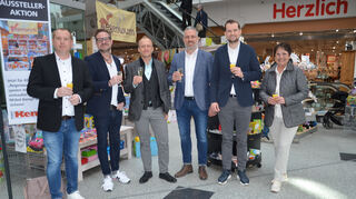 Die Messeveranstalter und prominente Gäste freuen sich schon auf die große Verbrauchermesse.