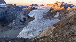 Der Gletscher Claridenfirn im Schweizer Kanton Glarus war im September 2025 komplett schneefrei.