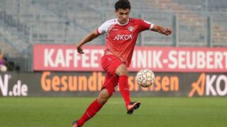 Eroll Zejnullahu ist ein Volltreffer bei den Neuzugängen der Würzburger Kickers. Allerdings fehlt er derzeit verletzt. Er wird schmerzlich vermisst. Kommt er gegen Memmingen wieder zurück?