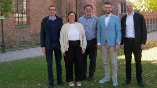 Voller Tatendrang will das Leitungsteam der künftigen Kirchengemeinde Bauland-Odenwald seine Aufgabe aufnehmen (von links): stellvertretender Leitender Pfarrer Christian Wolff, Leitende Referentin Alexandra Blaschek, Leitender Pfarrer Frederik Reith, Leitender Pfarrökonom Philipp Teichmann und stellvertretender Leitender Pfarrökonom Christoph Helke.