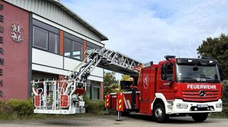 Mit einem großen, öffentlichen Fest zelebriert am Sonntag die Freiwillige Feuerwehr (FFW) der Stadt Lauda-Königshofen ihre 50-Jahr-Jubiläum unter anderem mit der offiziellen Übergabe des neuen Drehleiterfahrzeugs auf dem Messegelände in Königshofen.