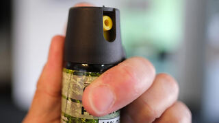 Bei der Streitigkeit kam neben einem Gürtel auch Pfefferspray zum Einsatz.