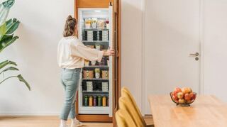 Freshtaste versorgt Betriebe mit speziellen Kühlschränken, die per App geöffnet werden können.