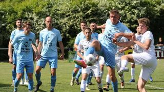 Wenn die SGM Markelsheim/Elpersheim gegen den SV Wachbach spielt (hier eine Szene aus der Vorsaison), dann steckt immer viel Zündstoff in der Partie.