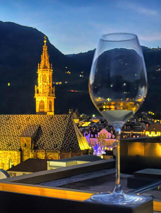 Der Dom Maria Himmelfahrt in Bozen ist das Herzstück der Altstadt.