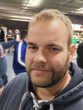 Sascha Gaberdiel findet es gut, dass der langjährige Stadionsprecher Udo Scholz eine wichtige Rolle im Friedrichspark-Film spielt.