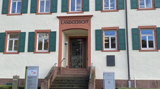Im Verfahren wegen gemeinschaftlichen versuchten Totschlags stand der zweite Verhandlungstag am Landgericht Mosbach an.