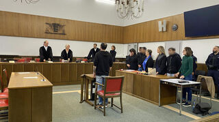 Im Verfahren zur Brandattacke in Osterburken wurden die Angeklagten wegen versuchten Mords schuldig gesprochen.