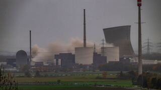 Erst fiel der linke Turm, dann der rechte.