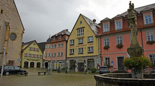 Das „Laurentius“, Hotel und Sterne-Restaurant, am Marktplatz 5 in Weikersheim.