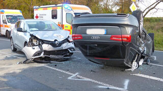 Mehrere Fahrzeuge waren in den Unfall verwickelt.