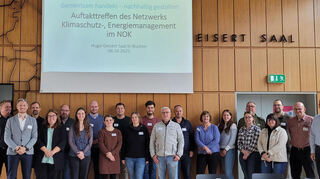 25 Vertreterinnen und Vertreter aus Städten, Gemeinden, Stadtwerken und Fachinstitutionen kamen zum ersten Treffen des neuen Netzwerks „Klimaschutz- und Energiemanagement im Neckar-Odenwald-Kreis“ in Buchen zusammen.