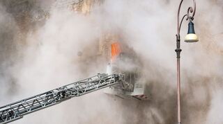 In Rom sind Teile eines mittelalterlichen Turms eingestürzt.